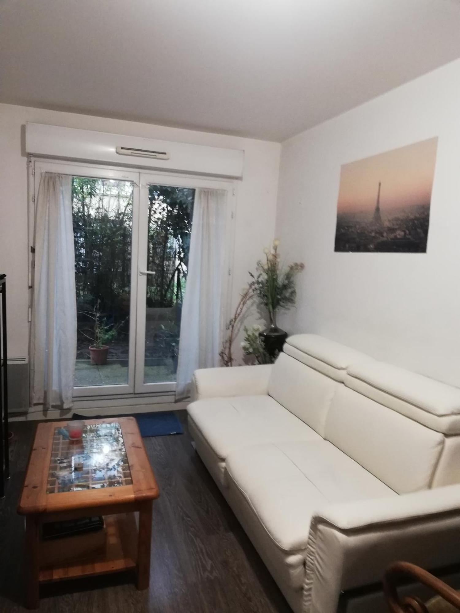 Appartment With Garden - Chaville Esterno foto